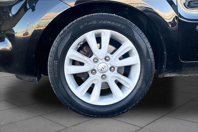 2013 Kia Soul +
