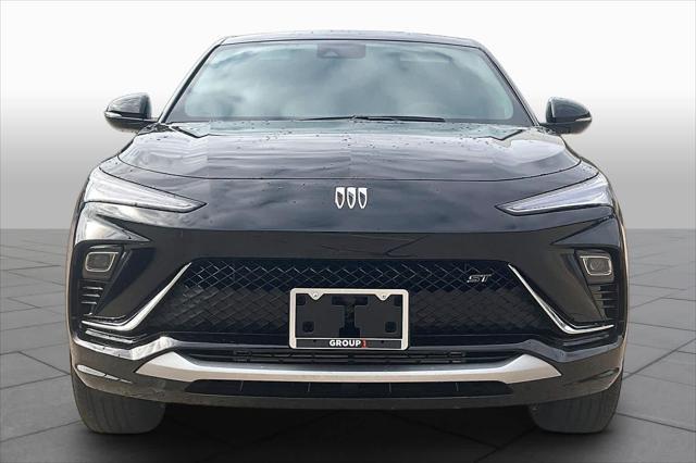 2024 Buick NV Sport Touring FWD