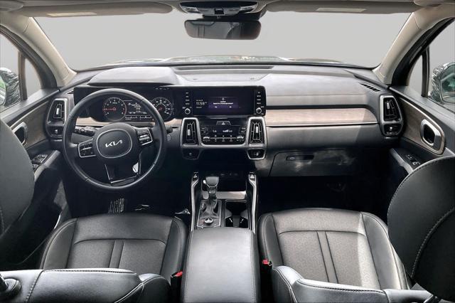 2023 Kia Sorento X-Line EX