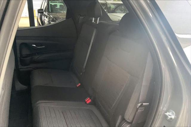 2026 Hyundai Santa Cruz SE