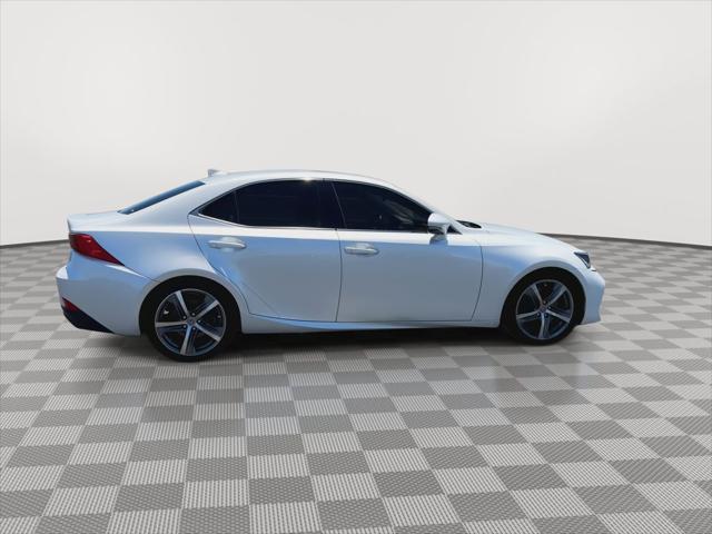 2018 Lexus IS 300 300