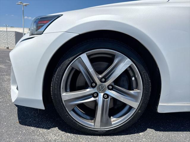 2018 Lexus IS 300 300