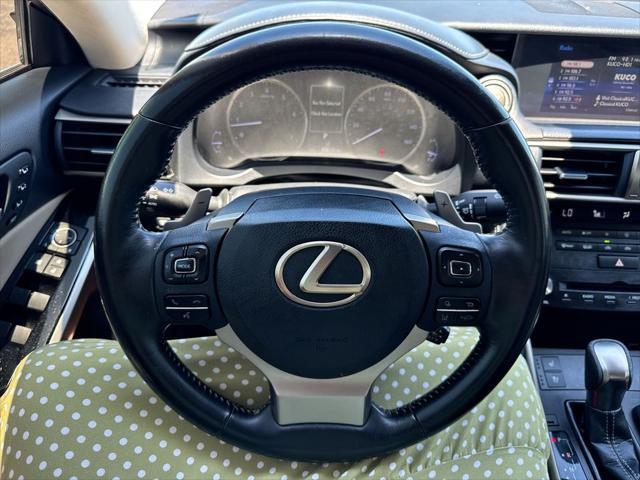 2018 Lexus IS 300 300