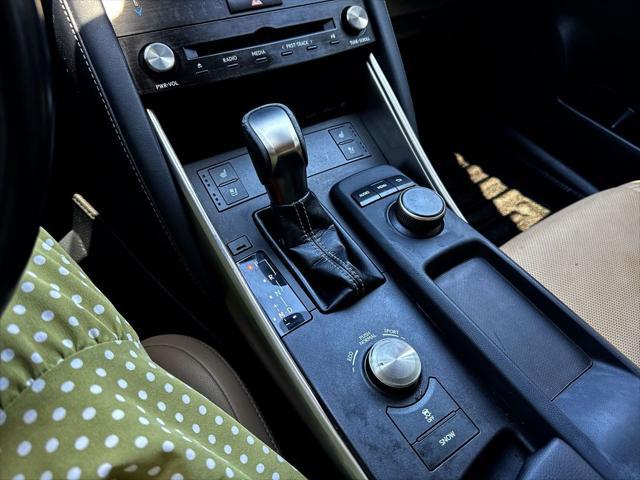 2018 Lexus IS 300 300