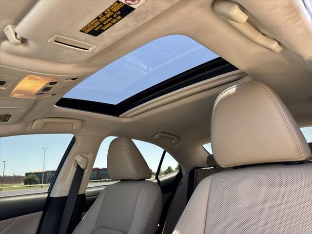 2018 Lexus IS 300 300