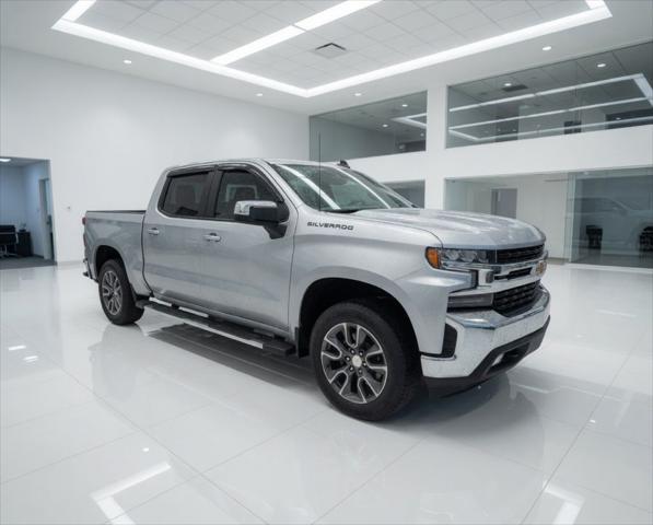 2022 Chevrolet Silverado 1500 4WD Crew Cab Short Bed LT