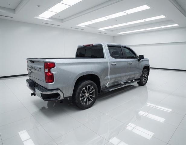 2022 Chevrolet Silverado 1500 4WD Crew Cab Short Bed LT