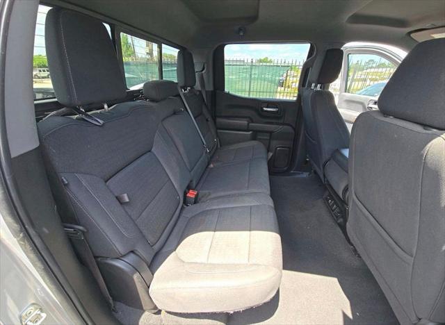 2022 Chevrolet Silverado 1500 4WD Crew Cab Short Bed LT