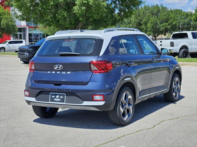2026 Hyundai Venue SEL w/Two-Tone Roof