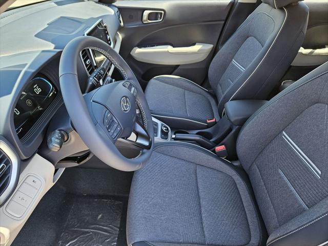 2026 Hyundai Venue SEL w/Two-Tone Roof