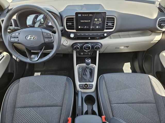 2026 Hyundai Venue SEL w/Two-Tone Roof
