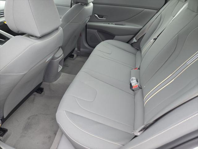 2026 Hyundai Elantra SEL Sport