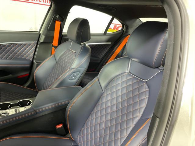2026 Genesis G70 3.3T Prestige Graphite