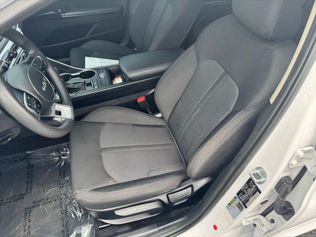 2022 Kia K5 LXS
