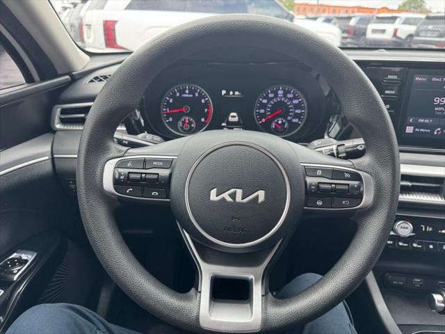 2022 Kia K5 LXS
