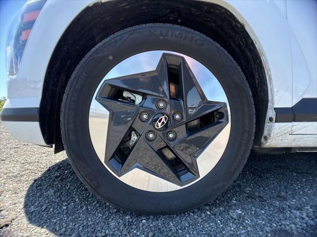 2024 Hyundai Kona EV SEL