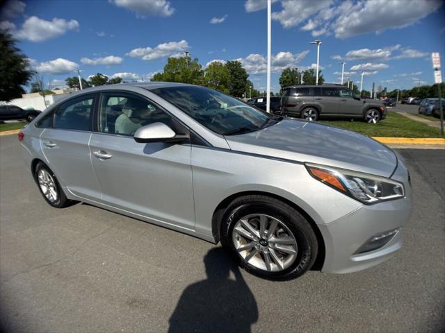 2015 Hyundai Sonata SE for sale in CHANTILLY, VA