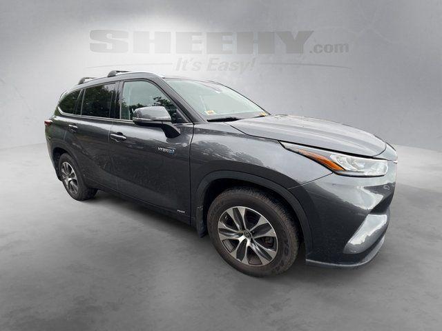 2020 Toyota Highlander Hybrid XLE