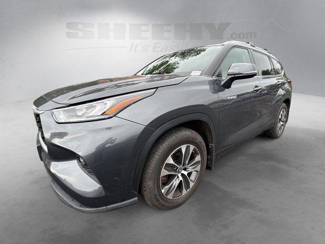 2020 Toyota Highlander Hybrid XLE