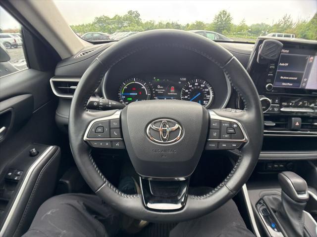 2020 Toyota Highlander Hybrid XLE