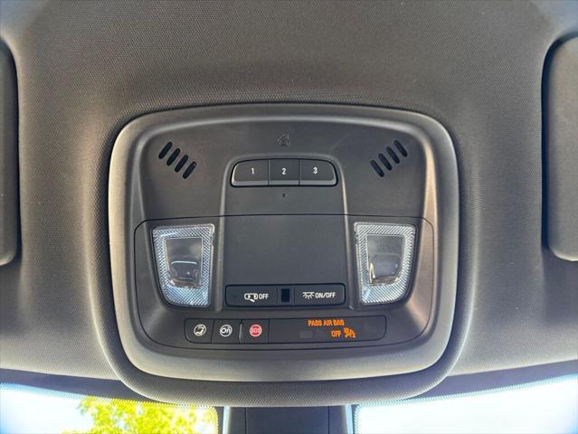 2023 Chevrolet Traverse AWD RS