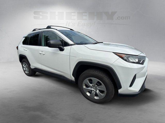 2020 Toyota RAV4 LE