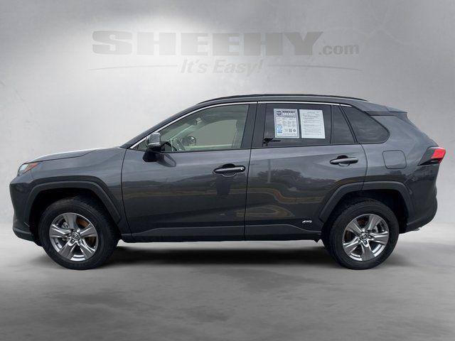 2025 Toyota RAV4 Hybrid XLE