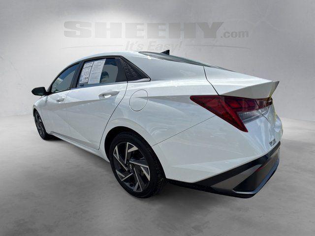2025 Hyundai Elantra Hybrid Limited