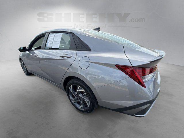 2025 Hyundai Elantra Hybrid SEL Sport