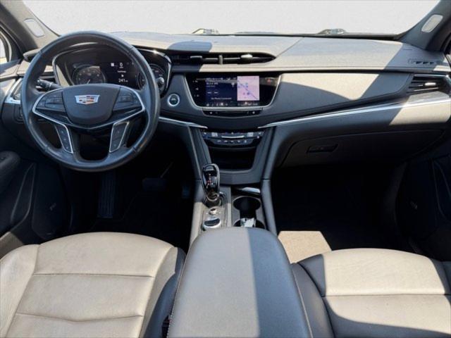 2023 Cadillac XT5 FWD Premium Luxury