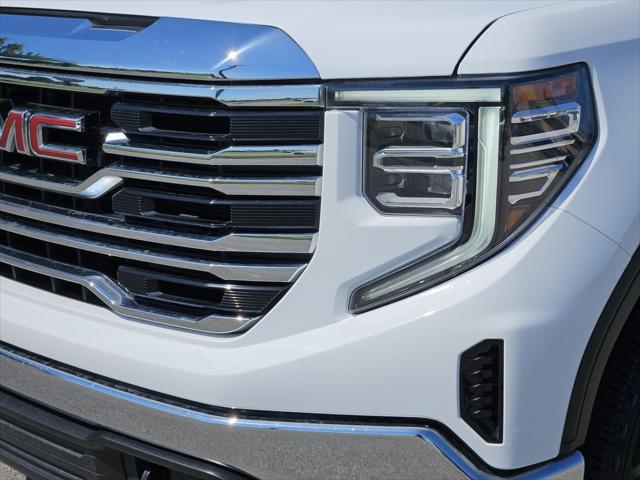 2025 GMC Sierra 1500 4WD Crew Cab Short Box SLT