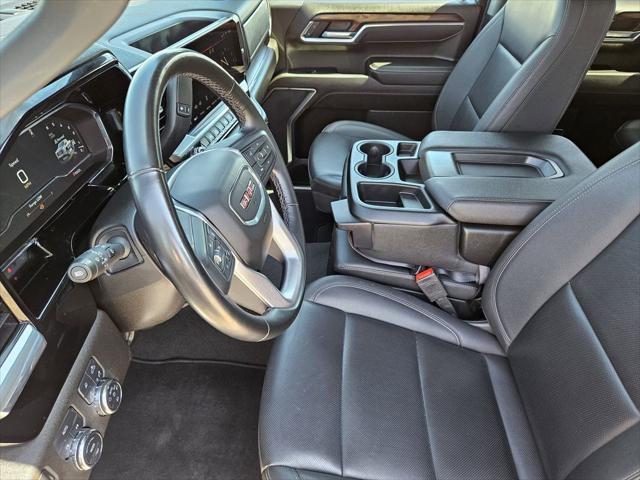 2025 GMC Sierra 1500 4WD Crew Cab Short Box SLT
