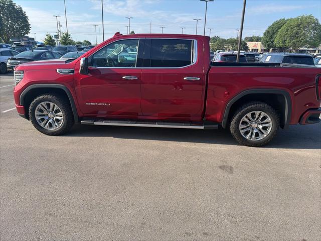 2023 GMC Sierra 1500 4WD Crew Cab Short Box Denali