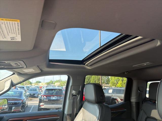 2023 GMC Sierra 1500 4WD Crew Cab Short Box Denali