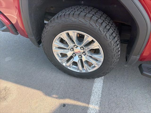 2023 GMC Sierra 1500 4WD Crew Cab Short Box Denali