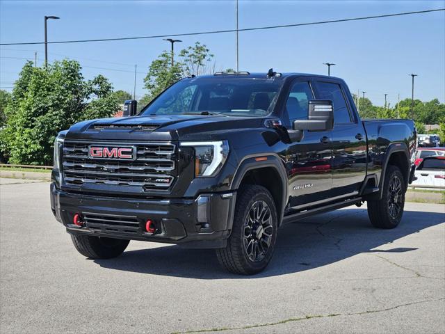 2024 GMC Sierra 2500HD 4WD Crew Cab Standard Bed AT4