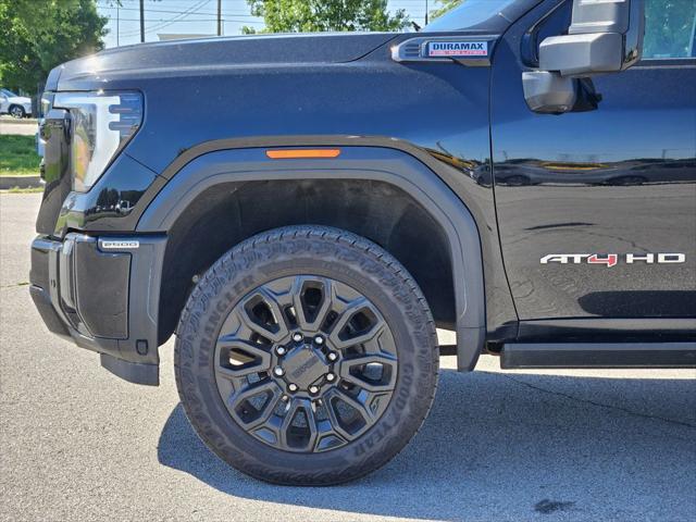 2024 GMC Sierra 2500HD 4WD Crew Cab Standard Bed AT4