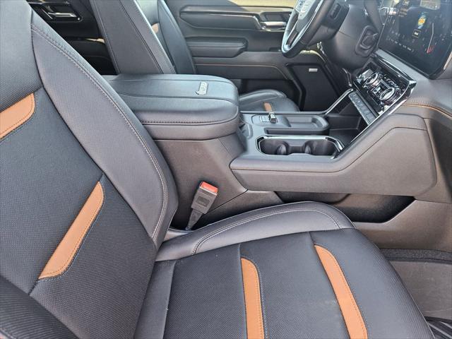 2024 GMC Sierra 2500HD 4WD Crew Cab Standard Bed AT4