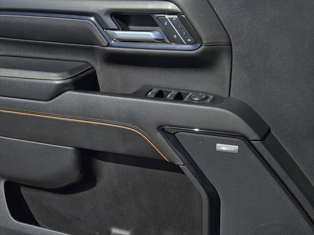 2024 GMC Sierra 2500HD 4WD Crew Cab Standard Bed AT4