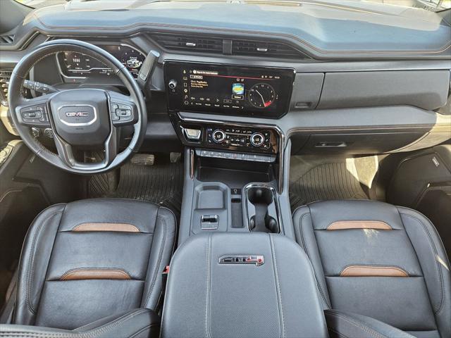 2024 GMC Sierra 2500HD 4WD Crew Cab Standard Bed AT4