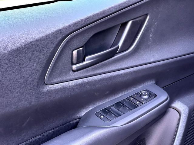 2025 Toyota Prius Plug-In SE