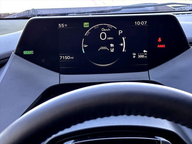 2025 Toyota Prius Plug-In SE