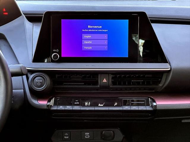 2025 Toyota Prius Plug-In SE