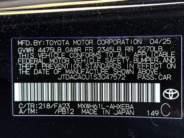 2025 Toyota Prius Plug-In SE