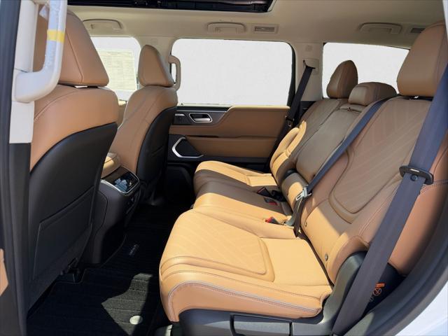 2026 INFINITI QX80 LUXE AWD