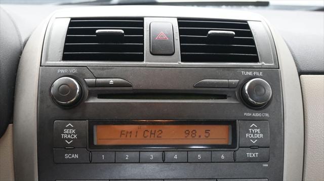 2011 Toyota Corolla LE
