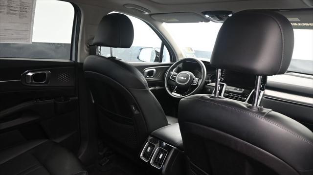 2022 Kia Sorento SX