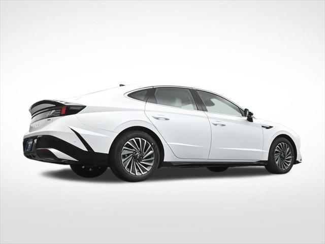 2026 Hyundai Sonata Hybrid Limited