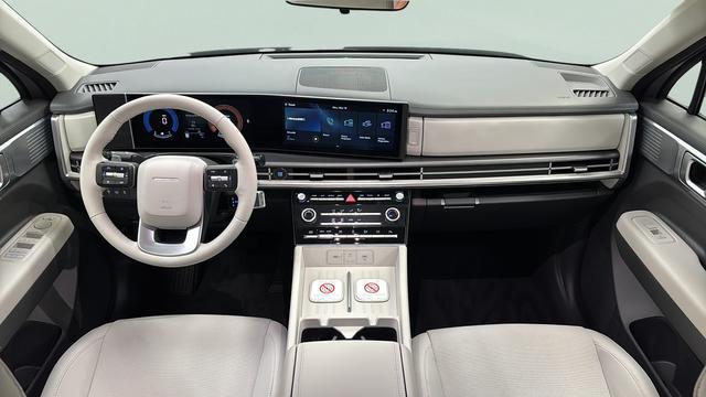2026 Hyundai Santa Fe SE