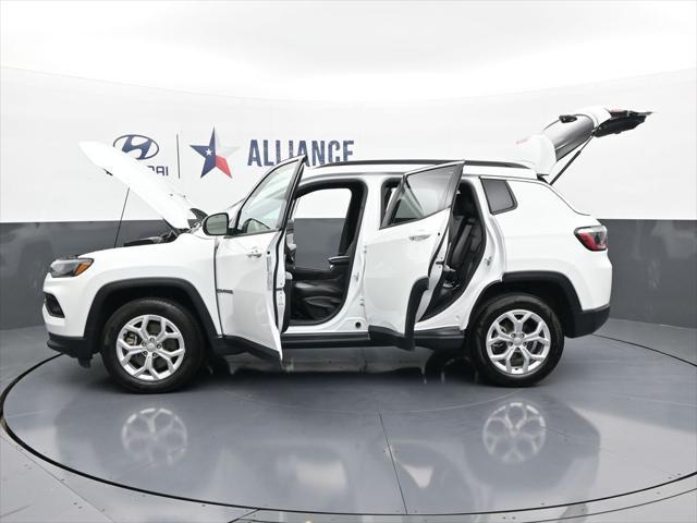 2024 Jeep Compass Latitude 4x4
